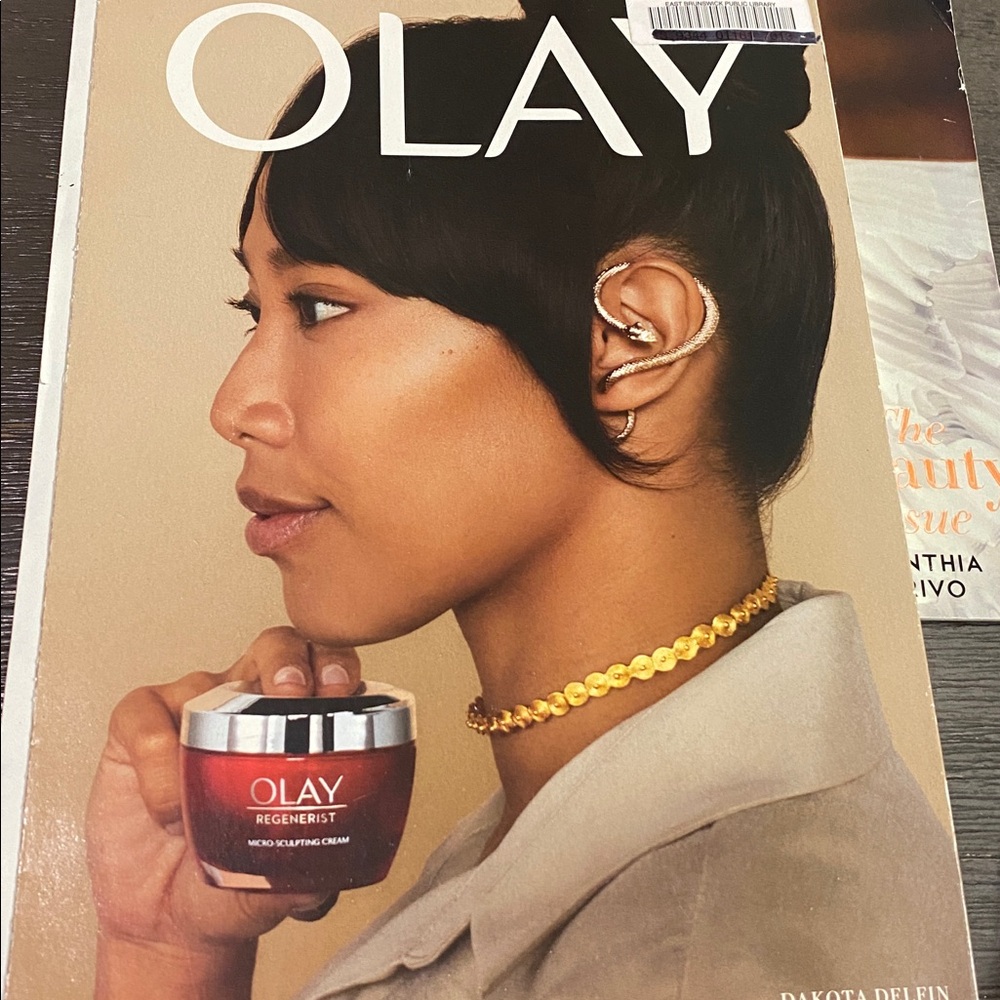 Magazines bundle - Picture 8 of 10